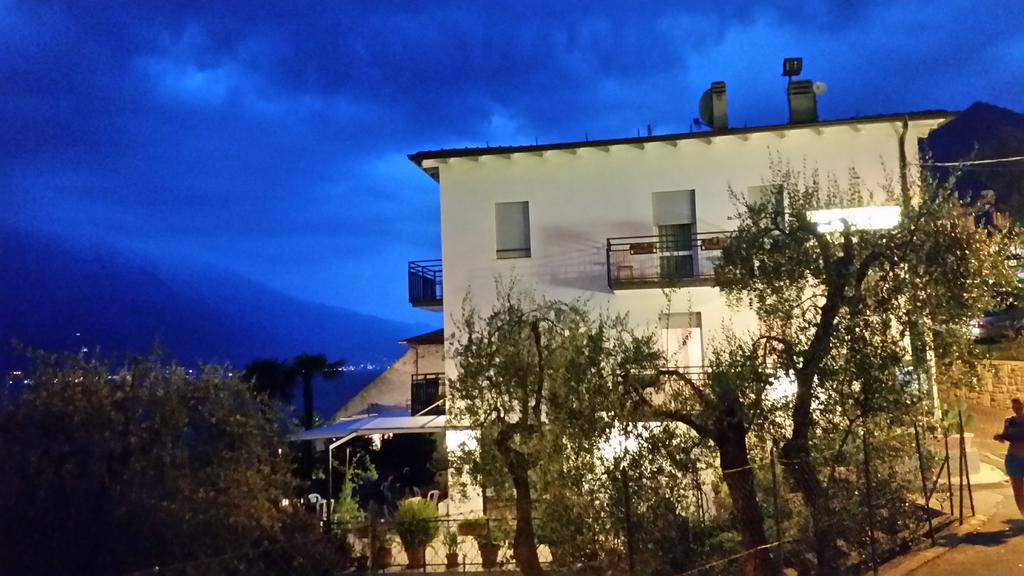 Hotel Augusta Garni 리몬네술가르다 외부 사진