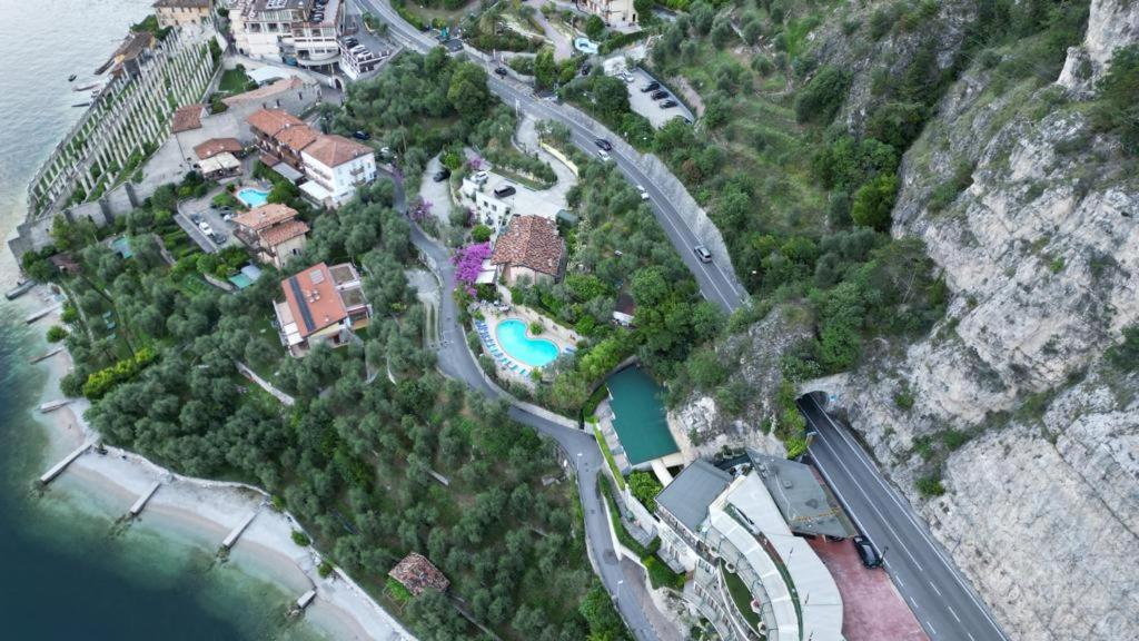 Hotel Augusta Garni 리몬네술가르다 외부 사진